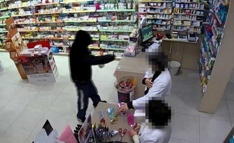 Tre rapine in poche ore a Palermo