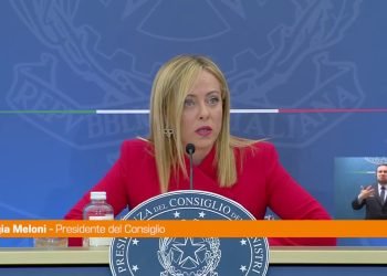 Meloni “Manovra coraggiosa e con una visione politica”