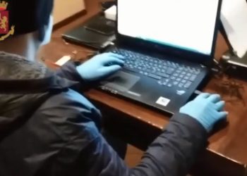 Frode informatica milionaria a istituto di credito, 35 denunciati