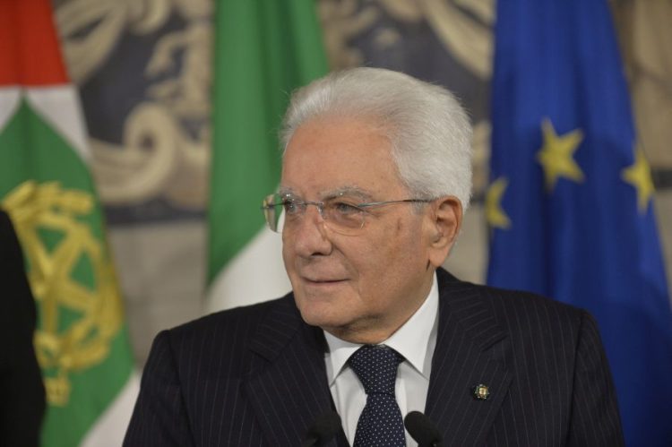 Mattarella “Vigili del fuoco solido presidio all’incolumità”
