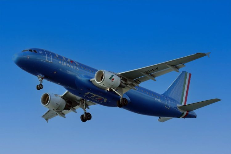 Ita, aumentano i voli per Sardegna e Sicilia a dicembre
