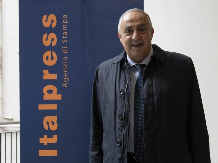 Lagalla “Bene Schifani sul caro-voli, bisogna tutelare il turismo verso la Sicilia”