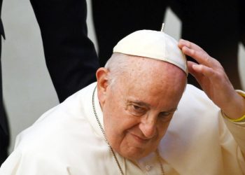 Ucraina, Papa “Il Natale porti un raggio di pace ai bambini”