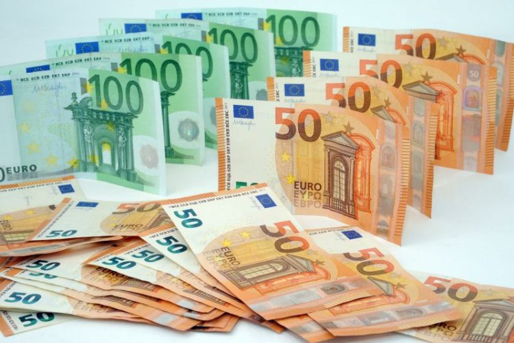 Bankitalia, a ottobre prestiti al settore privato in crescita