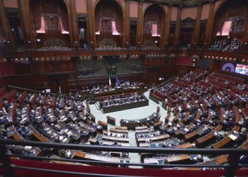 Manovra, il Governo pone la fiducia alla Camera