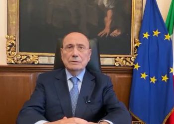 Schifani “Auguri di Buon Natale ai siciliani, lavorerò per far crescere la nostra regione”