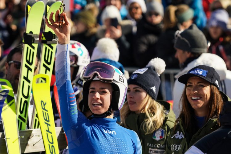 Shiffrin vince il gigante di Semmering, Bassino terza