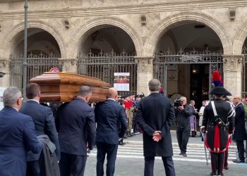 Frattini, a Roma i funerali di Stato
