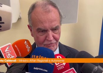 Autonomia, Calderoli a Calenda “Prima di parlare dovrebbe studiare”