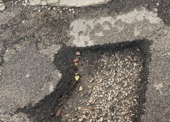 Manto stradale ai minimi termini a Vittoria