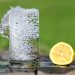 Bere acqua calda e limone fa bene? Ecco la verità