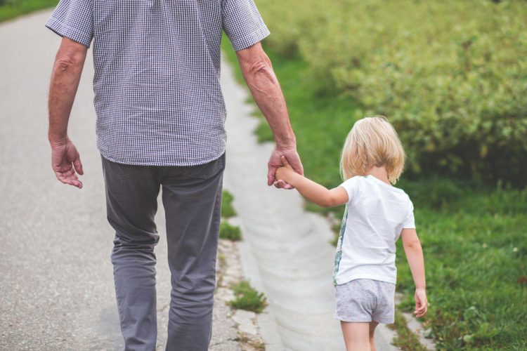Assegno unico aprile 2025: pagamenti fino a 200 euro a figlio: ecco per chi e quando