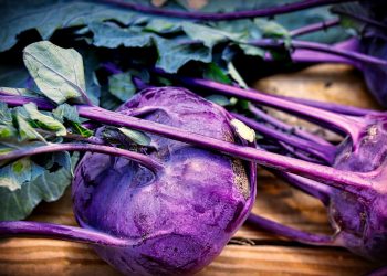 Mangiare cibi viola fa bene alla salute: la lista