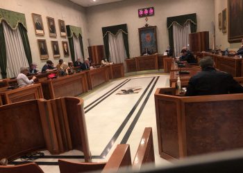 Modica e la polemica sui temporary store, l’ex maggioranza spiega perché non ha permesso che il punto passasse in consiglio