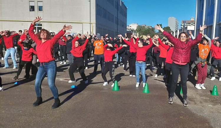 Flashmob Special Olympics 2022 Team Scolastici al Galileo Ferraris di Ragusa