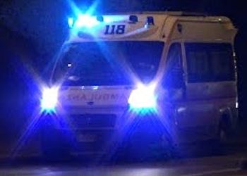 Incidente Arezzo, sbanda e si schianta con auto: muore 21enne