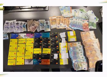 Caf torinesi creavano falsi permessi di soggiorno