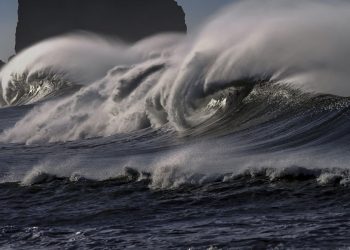 Maremoto a Stromboli, allarme tsunami di un metro e mezzo sulla costa