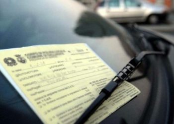 Ragusa Ibla numerose auto multate e rimosse nonostante non ci fossero divieti e avessero pagato il ticket