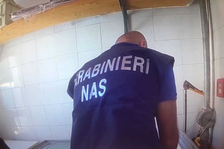 Carabinieri Nas Ragusa: chiuse 5 strutture (3 sanitarie e 2 ristorative)