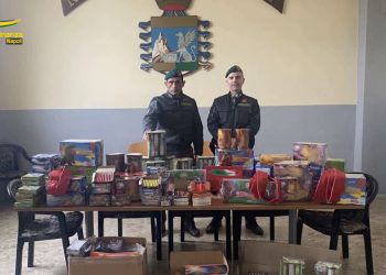 Fuochi d’artificio illegali, 7 denunce nel Napoletano