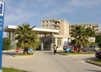 Pulmino investe scolari: 9 feriti tra cui una maestra