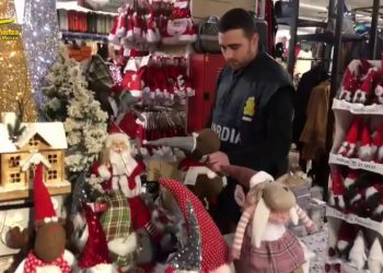 Monza, sequestrati 310mila prodotti non sicuri per la salute pubblica