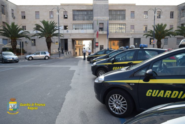Ragusa: sequestrati conti correnti, immobili e auto di lusso a 2 imprenditori ragusani