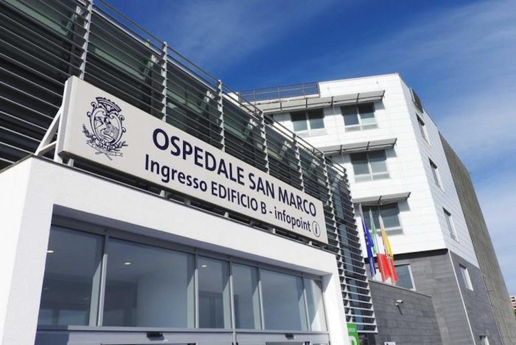 Rapina in una scuola a Catania, 3 feriti, anche familiare custode