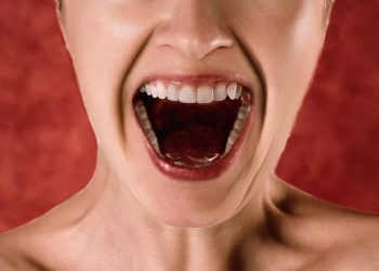 Sindrome della bocca urente: cos'è, rimedi e cura