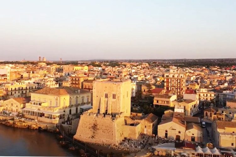 Pozzallo: si restaura Torre Cabrera