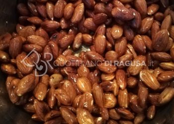 Ricetta Natale: come preparare il torrone di mandorle