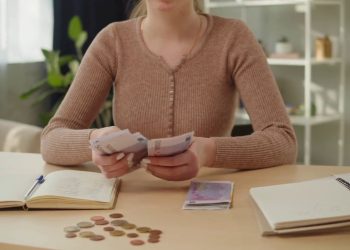 La manovra da 35 miliardi diventa legge