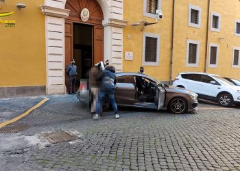 Pericolosa latitante arrestata negli Emirati Arabi ed estradata