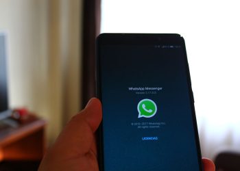 Addio a WhatsApp nel 2023, ecco in quali cellulari smetterà di funzionare: la lista dei 49 modelli