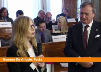 Gemma De Angelis dona a Venezia collezione Testa di arte contemporanea