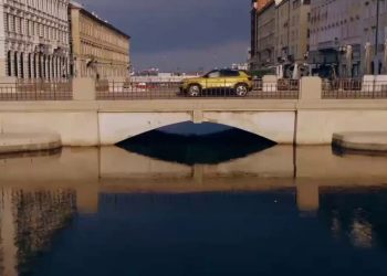 Jeep rilancia con Avenger, adesso si può ordinare anche on line