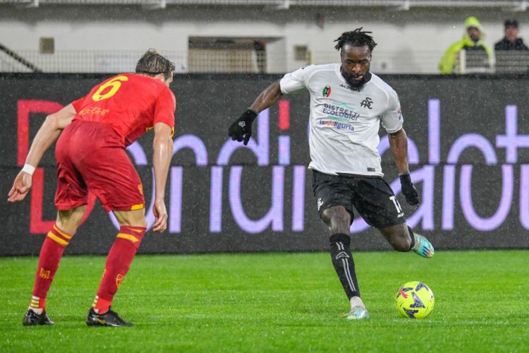 Tanta pioggia ma niente gol, pari fra Spezia e Lecce