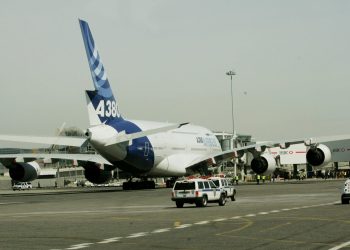 Un guasto informatico blocca l’intero traffico aereo negli Stati Uniti