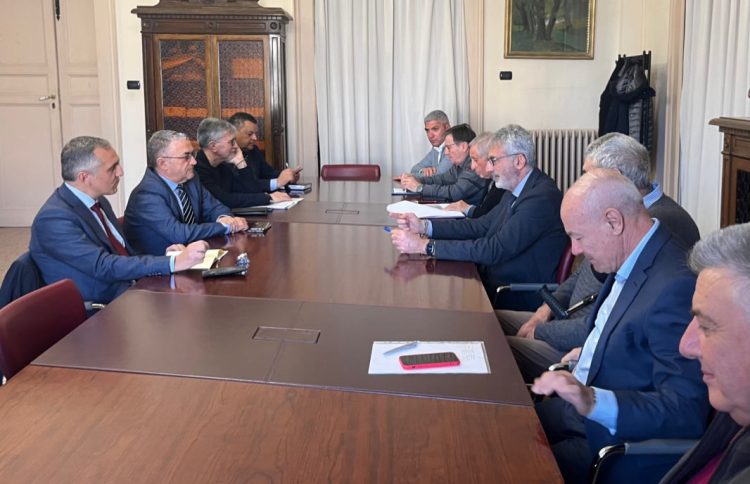 La conferenza dei sindaci iblei incontra il commissario dell'Asp di Ragusa