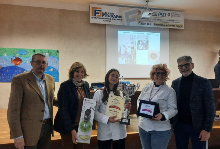 Con una entusiasmante partecipazione di giovani studenti e genitori si è conclusa, all’Istituto Enogastronomico “Galileo Ferraris” di Ragusa