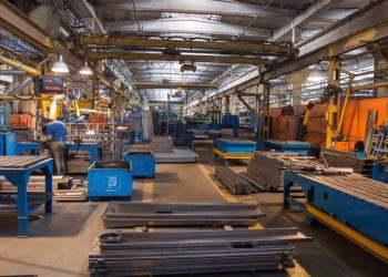 Industria, fatturato con segno più a novembre