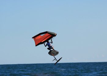 Le barche volanti a Marina di Ragusa