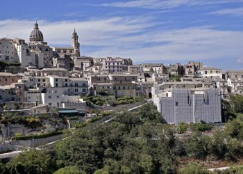 Ragusa Ibla, lavori infiniti all'ex Convento