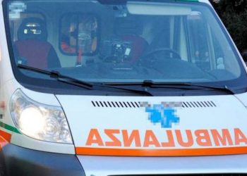 Investita da auto mentre esce dal cancello: morta bambina di 4 anni