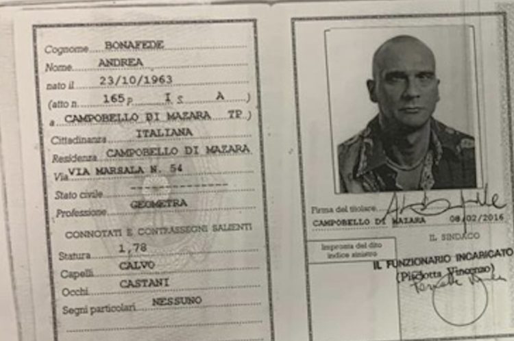 Matteo Messina Denaro, la carta di identità con falso nome: Andrea Bonafede, geometra
