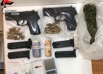 Armati e pericolosi: arrestati due fratelli