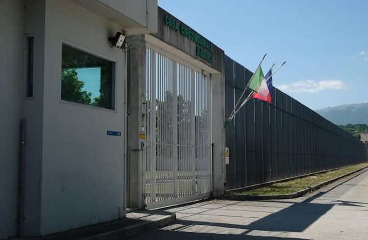 Matteo Messina Denaro al 41 Bis, comportamento anomalo in carcere, era sorridente