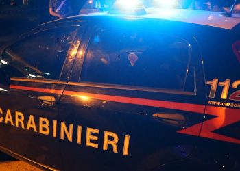 Colpisce il compagno con una roncola per gelosia: fermato 68enne