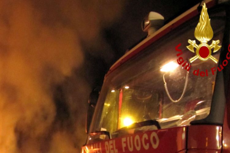 Incendio alla guardia medica di Vittoria